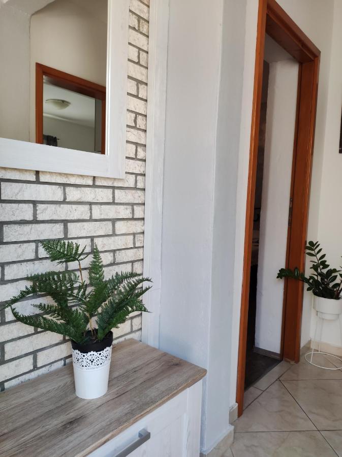 Cozy Apartment In Split In Nice Quiet Neighborhood Exterior photo